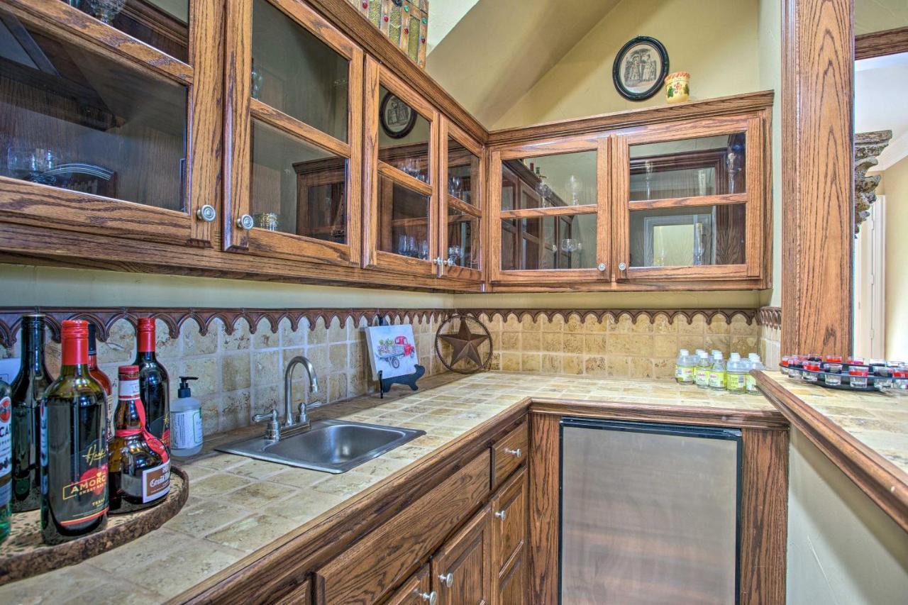 Lavish Celina Home With Patio And Game Room! Екстер'єр фото