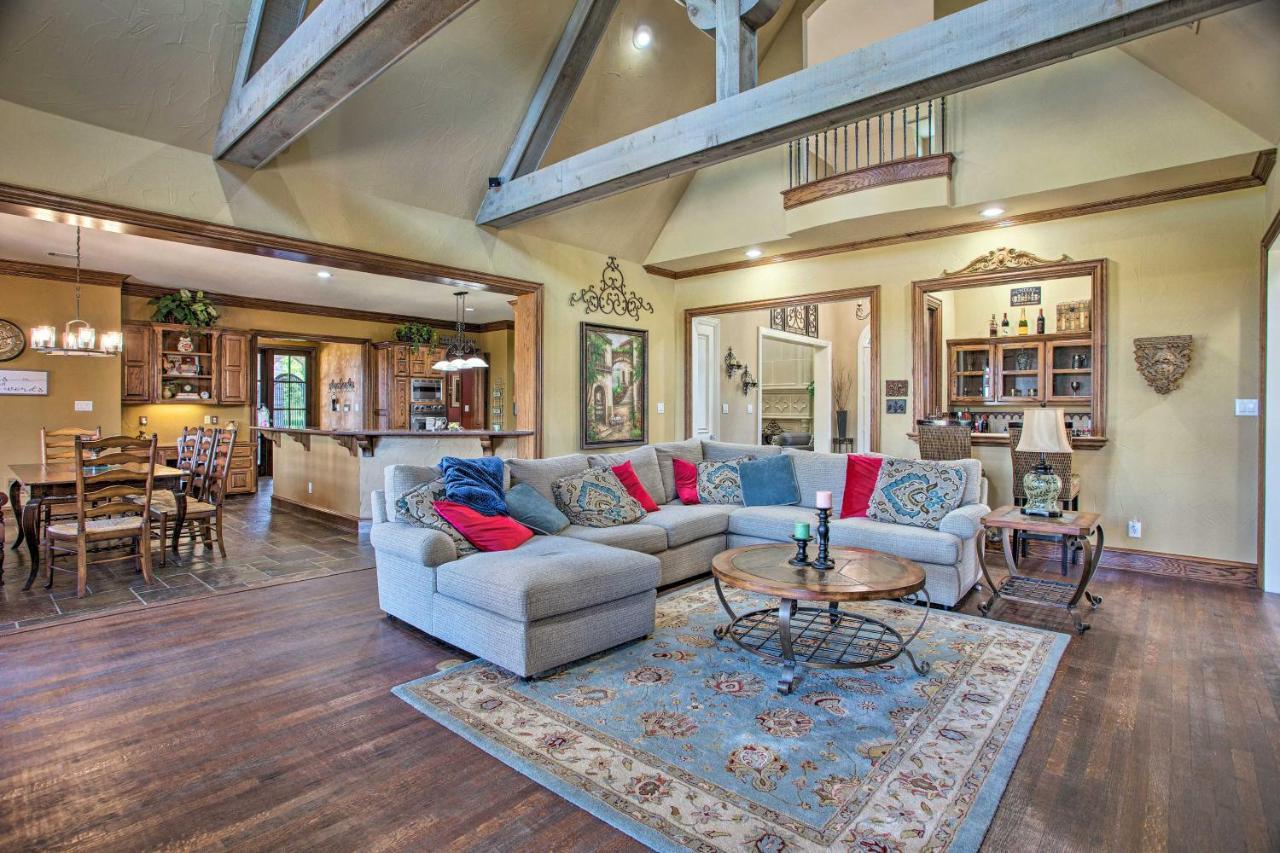 Lavish Celina Home With Patio And Game Room! Екстер'єр фото