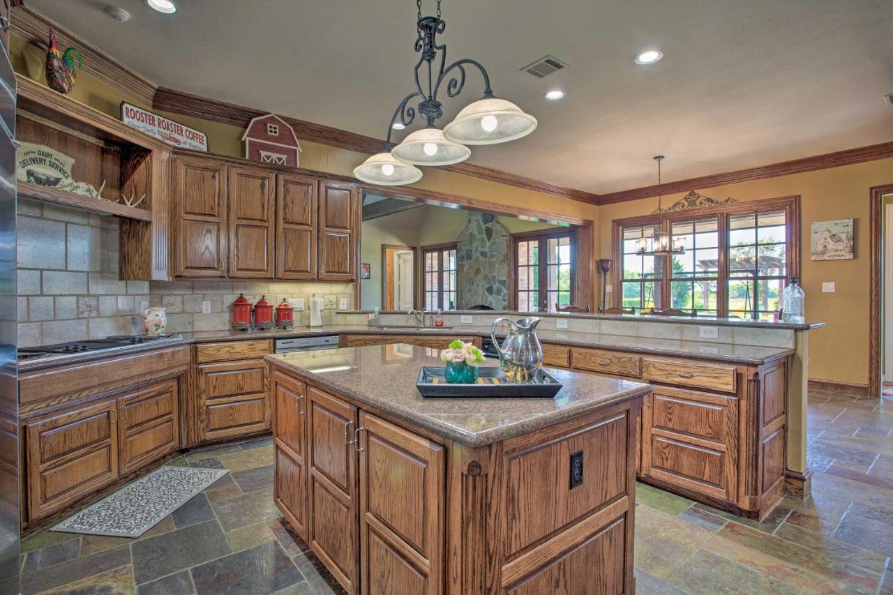 Lavish Celina Home With Patio And Game Room! Екстер'єр фото